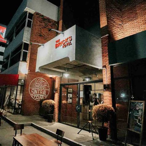 bricks hotel dumaguete